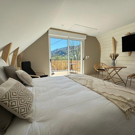 La Puy Mary Bed & Breakfast Le Falgoux Eksteriør bilde